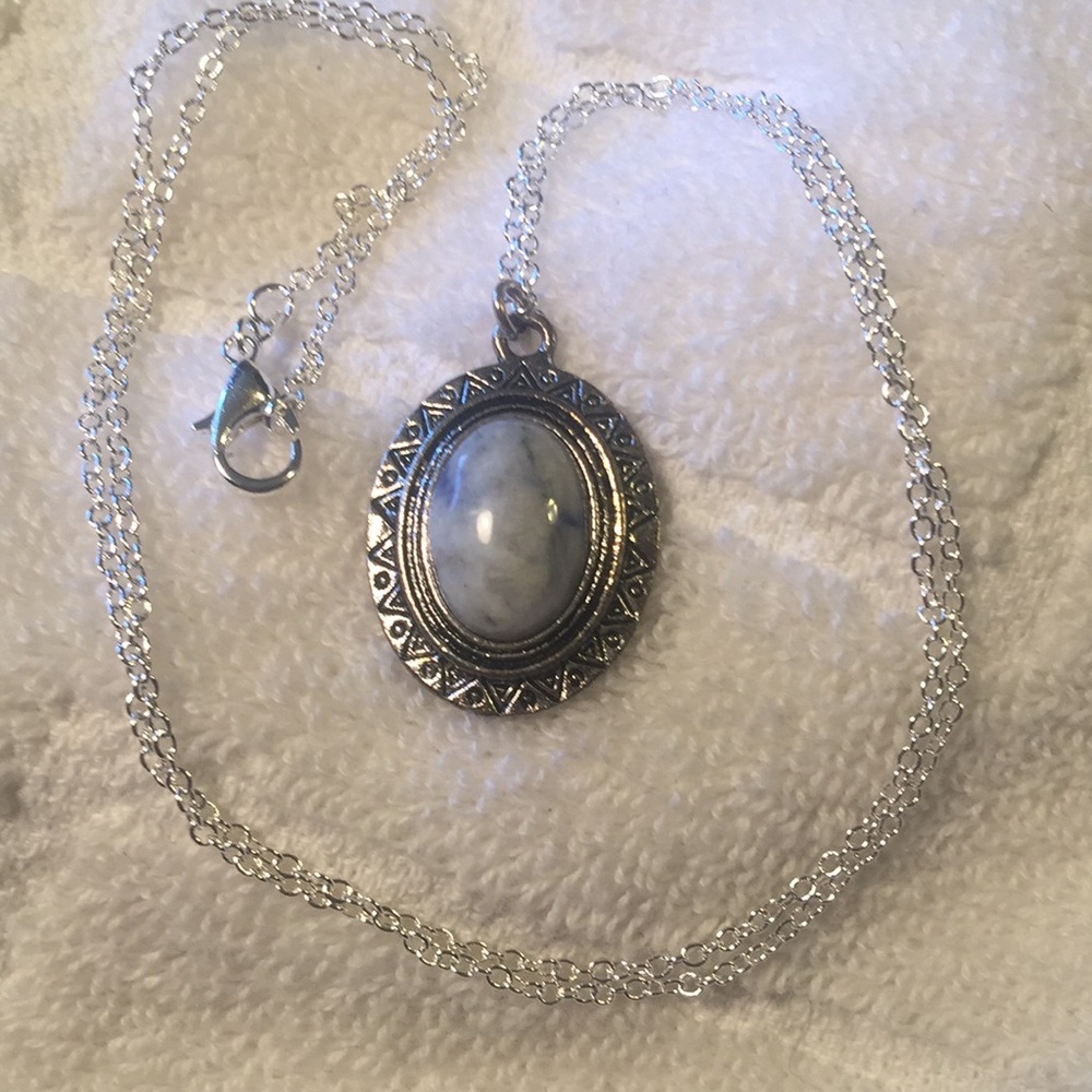 sodalite stone necklace